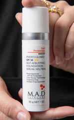 Photo Guard SPF 50 Self-Adjusting Foundation Serum
